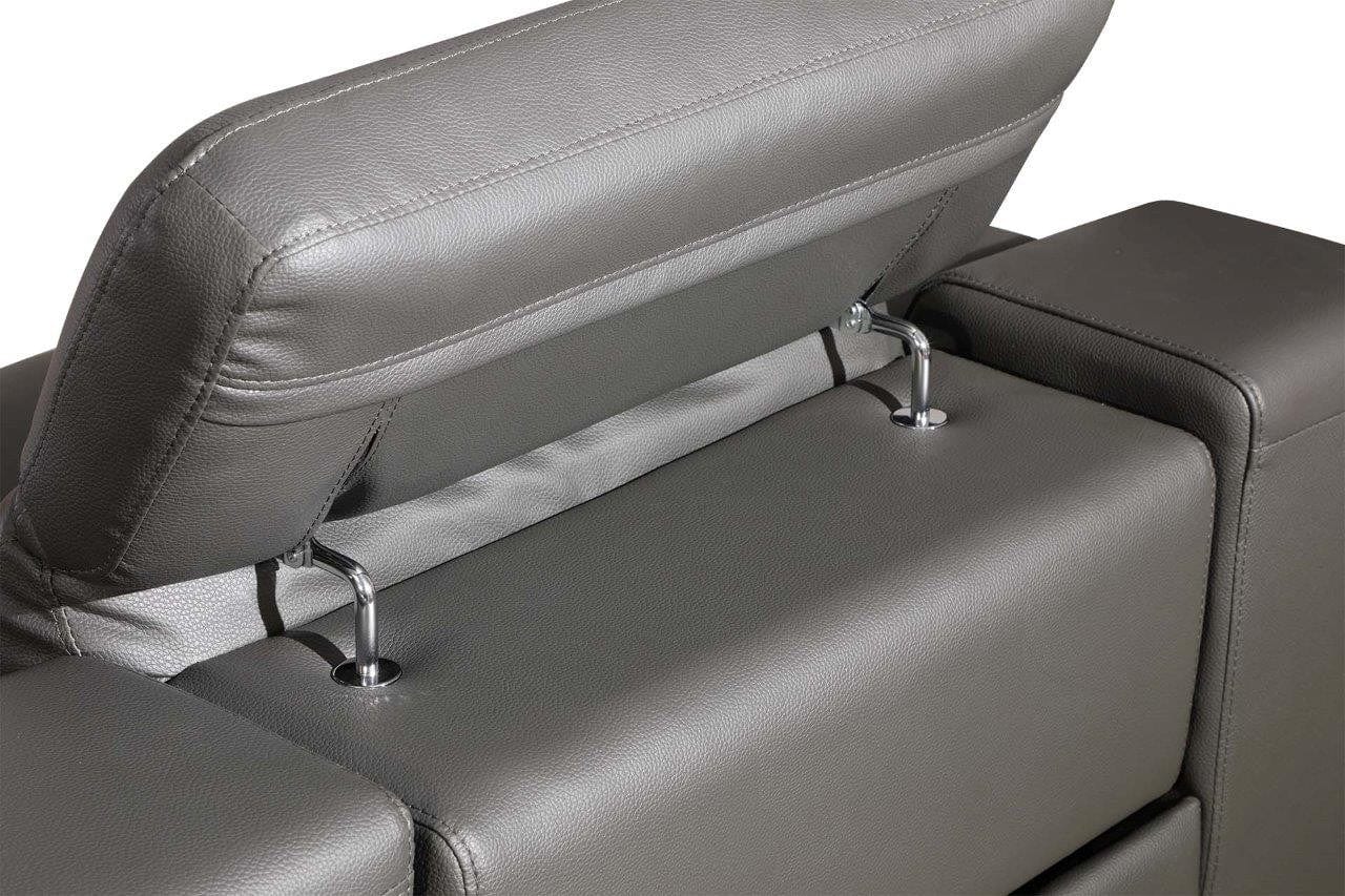 by Global United Sofa Global United 9762 - Divanitalia 3-Power Reclining 5PC Sectional